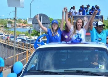 A ONDA AZUL TOMOU AS RUAS DA BARRA DE SANTO ANTÔNIO
