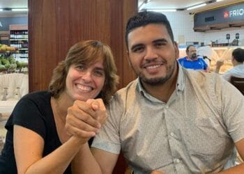 DA NOVA POLÍTICA ÍCARO E DRA.CARLA SURGEM COMO POSSÍVEL SURPRESA ELEITORAL EM COQUEIRO SECO