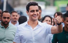 JHC É O “MELÉ” DO BARALHO ELEITORAL